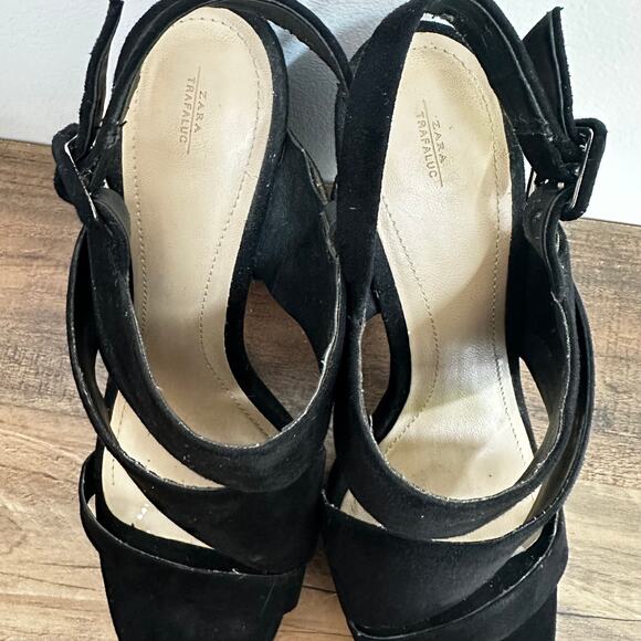 ZARA Trafalcc Y2K Chunky Platform Black Velvet Heels Size 38 = 7.5 or 8 - Picture 5 of 6